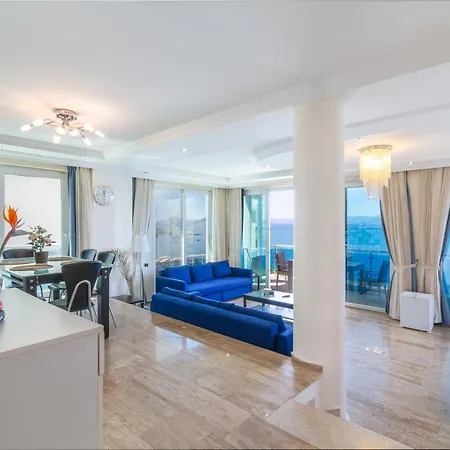 Oda ve Kahvaltı Sofia Ada 4*