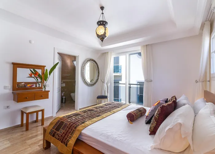 Sofia Ada Bed & Breakfast 4*