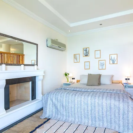 Bed & Breakfast Sofia Ada 4*