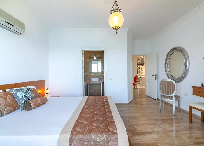 Sofia Ada Bed & Breakfast 4*